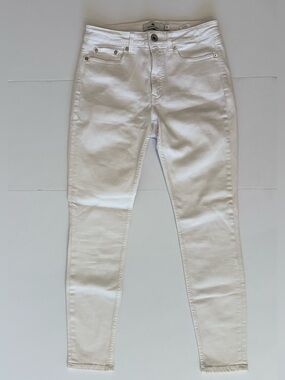 Vineyard Vines White High Rise Skinny Jeans - Clean Slim Fit